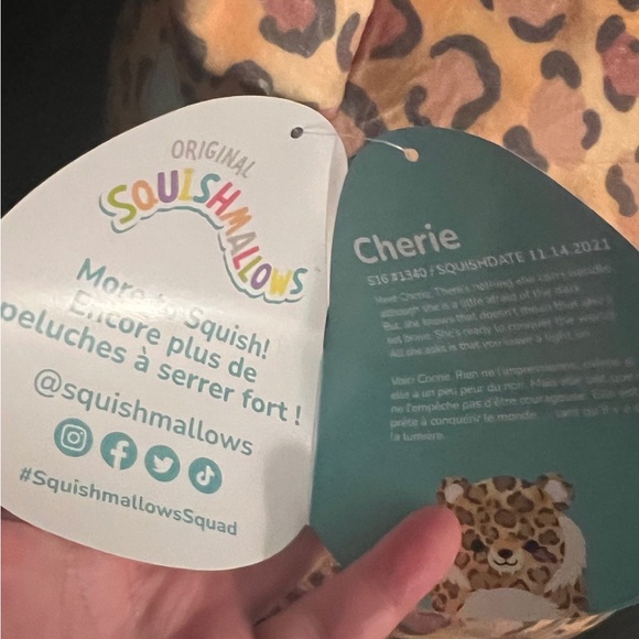 Squishmallows Cherie 16” The Saber Toothed Tiger NWT - Picture 5 of 7
